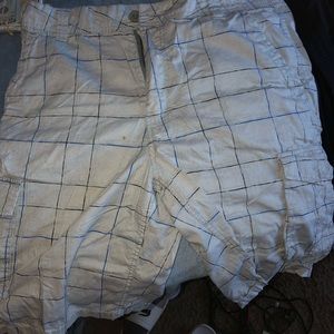 RERUN SHORTS WITH POCKETS WAIST SIZE 36 with t